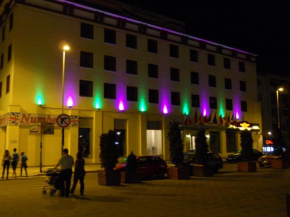  Hotel Bistrita  Бакэу 